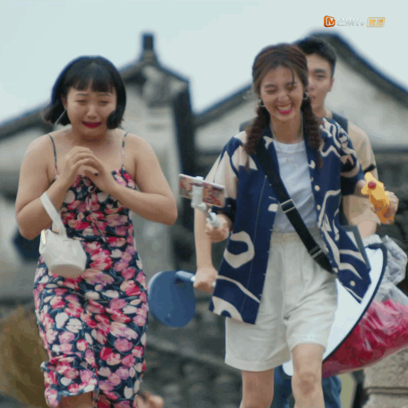 没有事情的一年6.gif 图片
